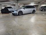 Volkswagen Passat Variant 2.0 TSI DSG 4MOTION Highline ... - Volkswagen Passat Variant: 4motion Highline