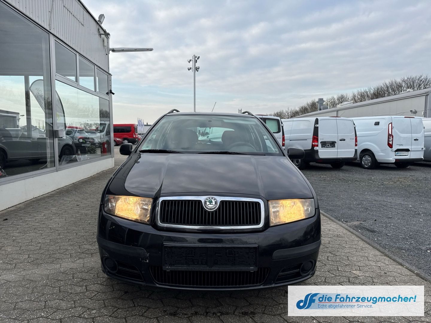 Fahrzeugabbildung SKODA Fabia Combi Cool Edition Klima *EXPORT