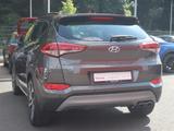 Hyundai Tucson 1.6 DCT Premium 4WD LED Navi PDC Tempomat - Hyundai TUCSON in Dresden