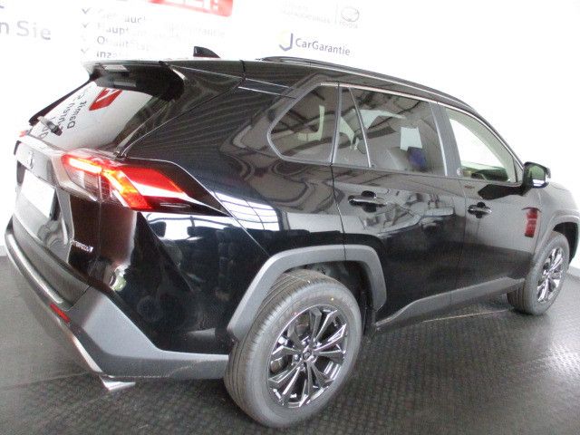 Fahrzeugabbildung Toyota RAV4 Hybrid 4x2 Team Deutschland
