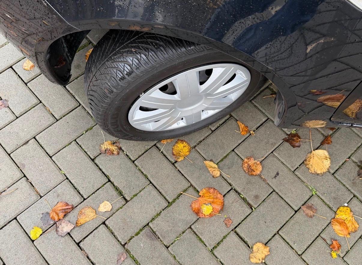 Mitsubishi Colt Lim.*Klima*2-Hand*8-Fach.b*ZV-FB*TÜV NEU*