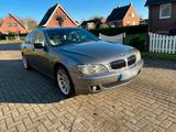 BMW 750I MIT TUV BENZIN - BMW 750 aus 2006: 750i