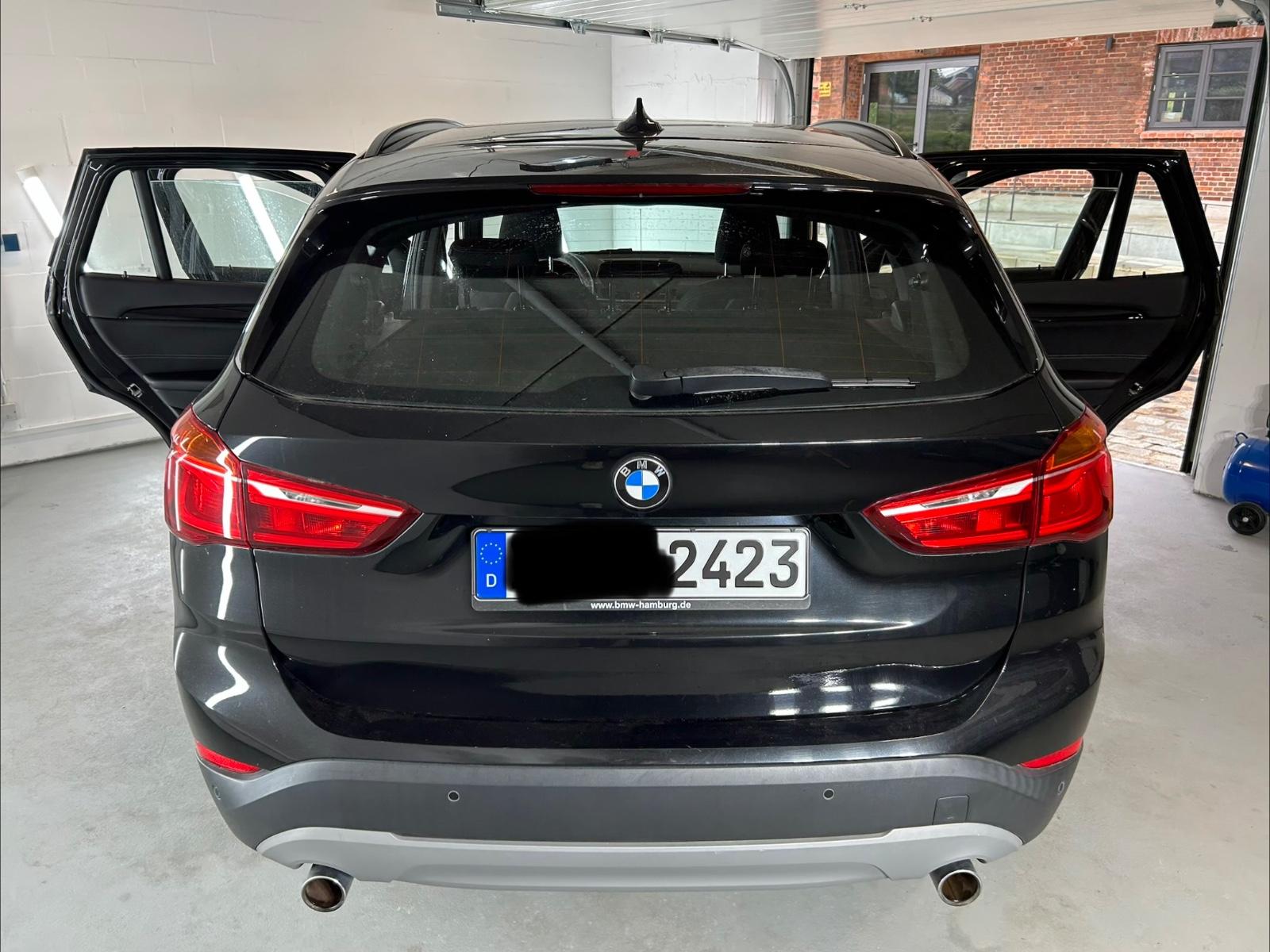 BMW X1 sDrive20i Advantage Steptronic DCT Advantage