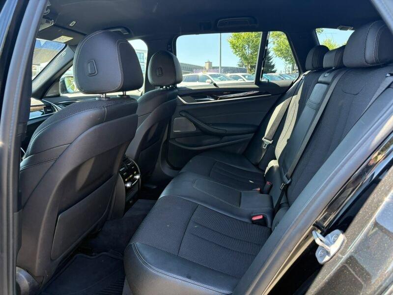 BMW 530d xDrive Touring Sport Line STANDH NAVIPROF