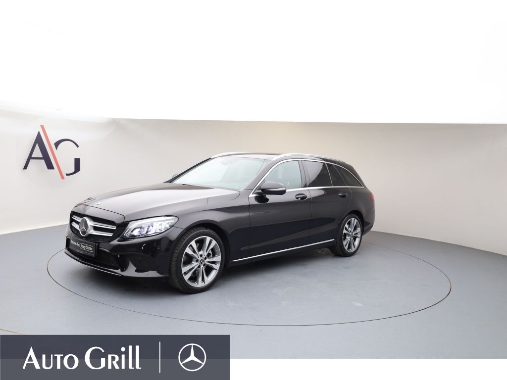 Image of Mercedes-Benz C 300