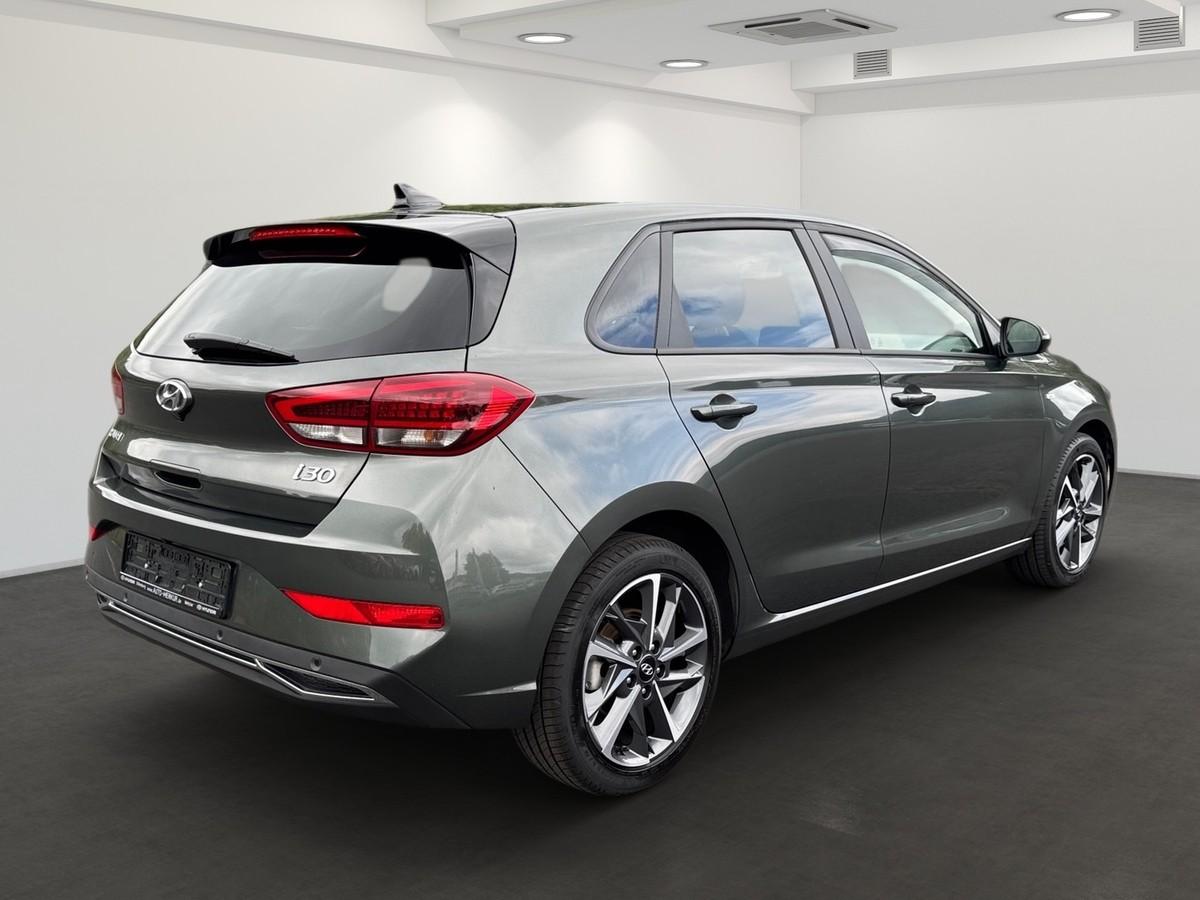 Hyundai i30 Edition 30 + 7-DCT Pano