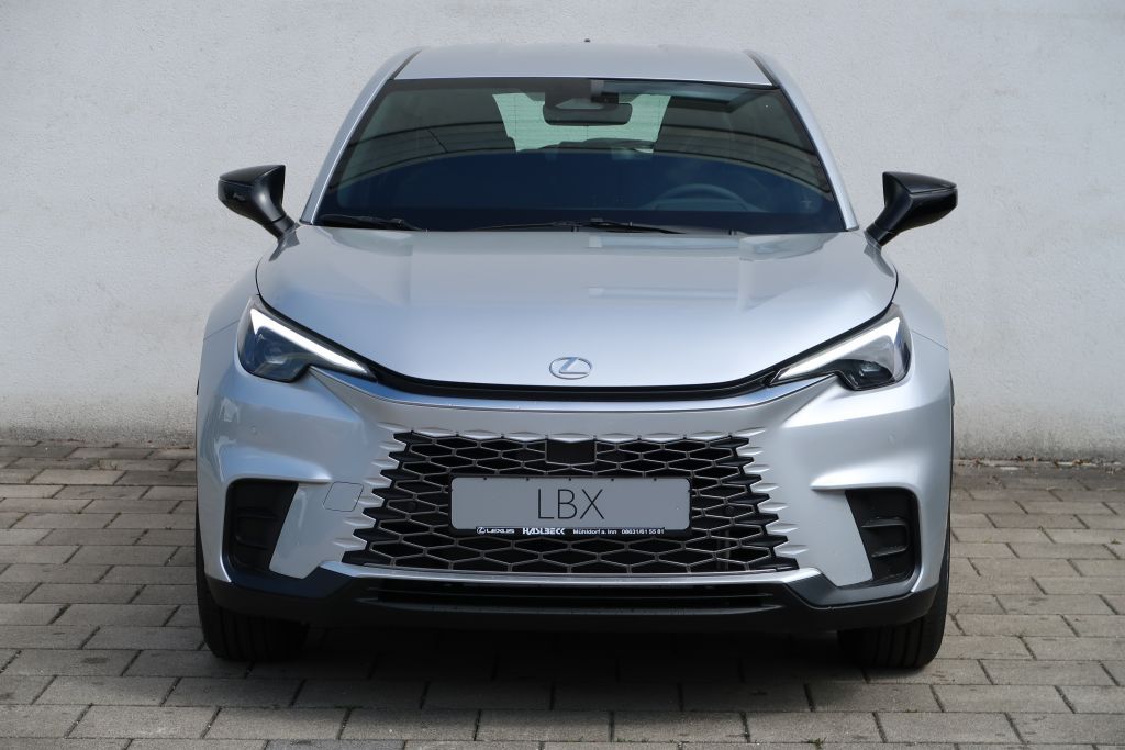 Lexus LBX