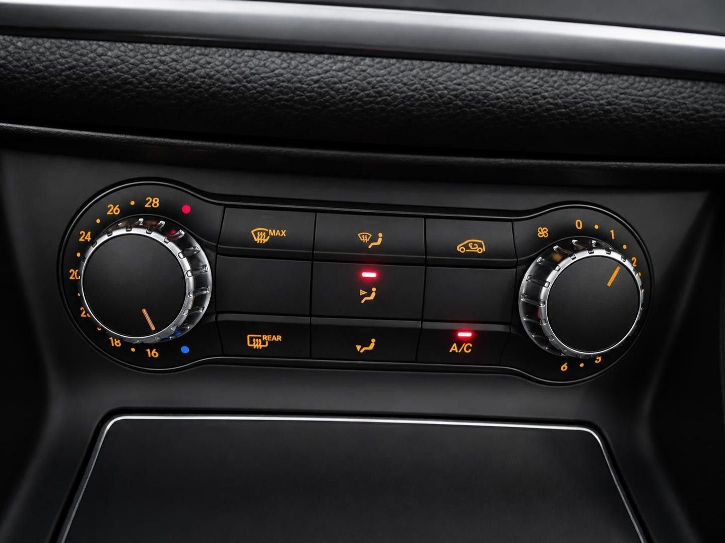 Mercedes-Benz CLA 200 Business 2. Hd BT Sport foto 19