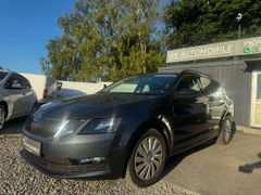 Fahrzeugabbildung Skoda Octavia Ambition DSG PDC DAB SCHECKHEFTGEPFLEGT