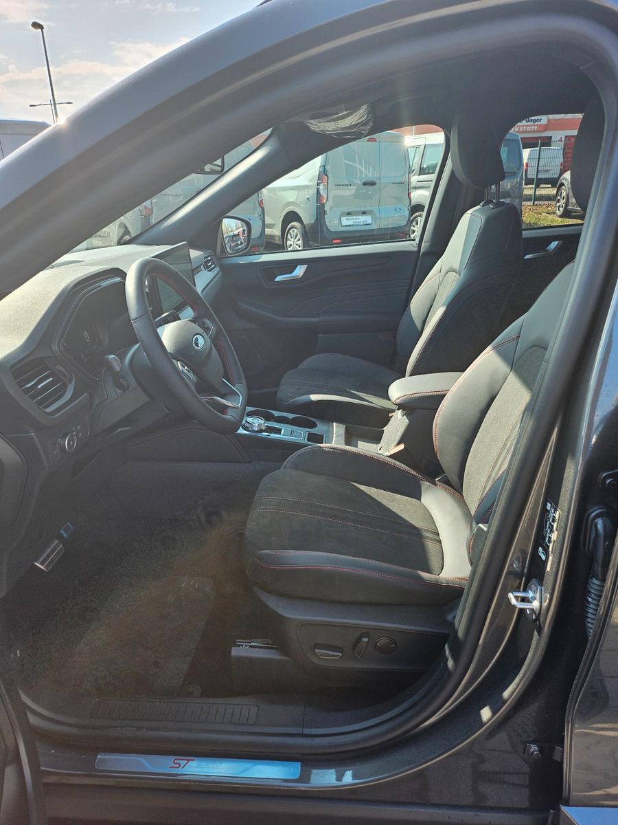 Fahrzeugabbildung Ford Kuga Hybrid ST-Line X