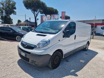 Opel Vivaro - 1