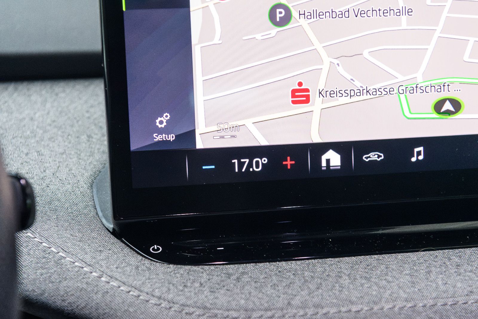Fahrzeugabbildung SKODA Enyaq 80 +ACC +LED +CARPLAY