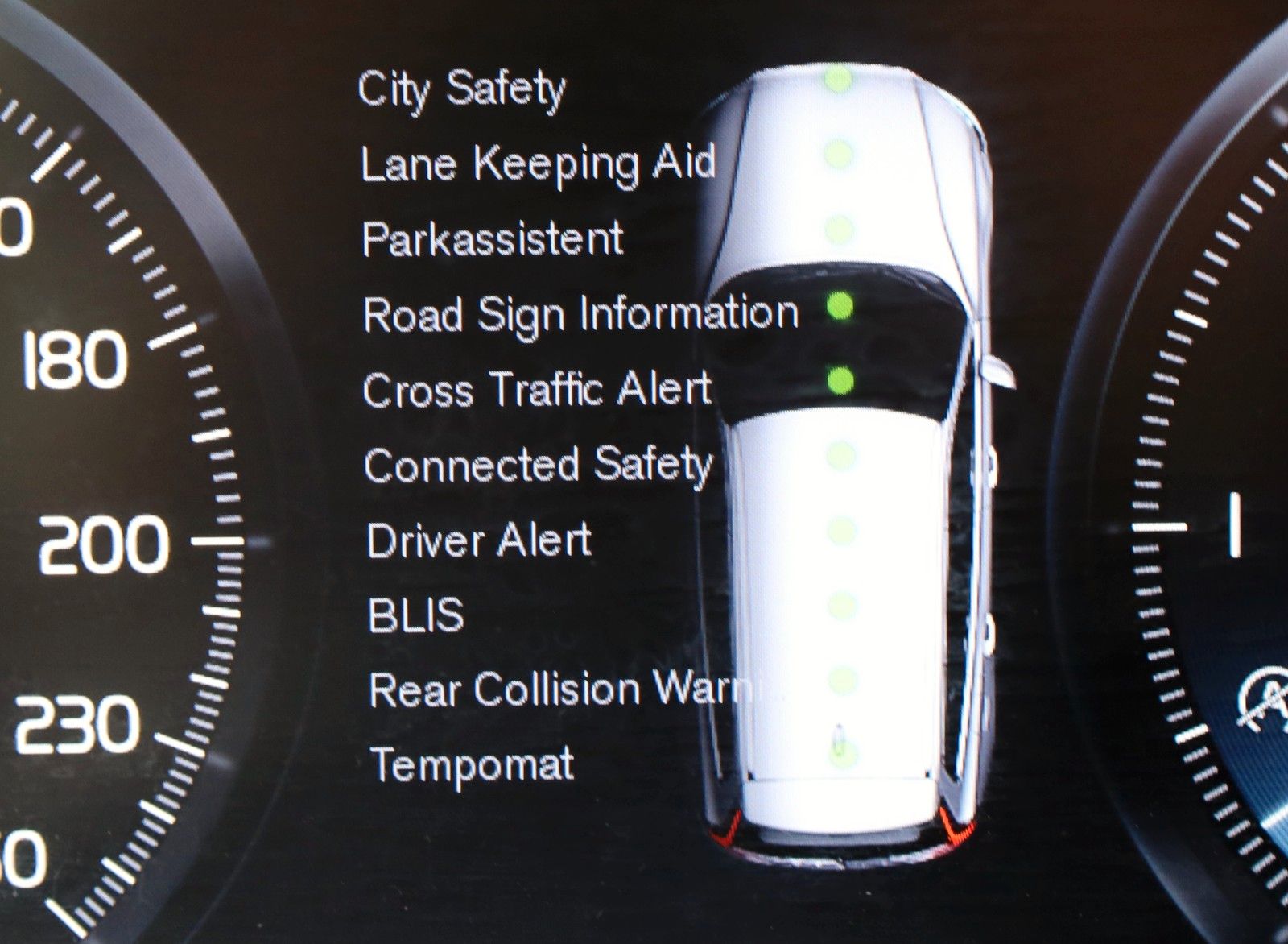 Fahrzeugabbildung Volvo V60 Momentum Pro,T.Leder,Navi,LED,SH,Kamera,DAB