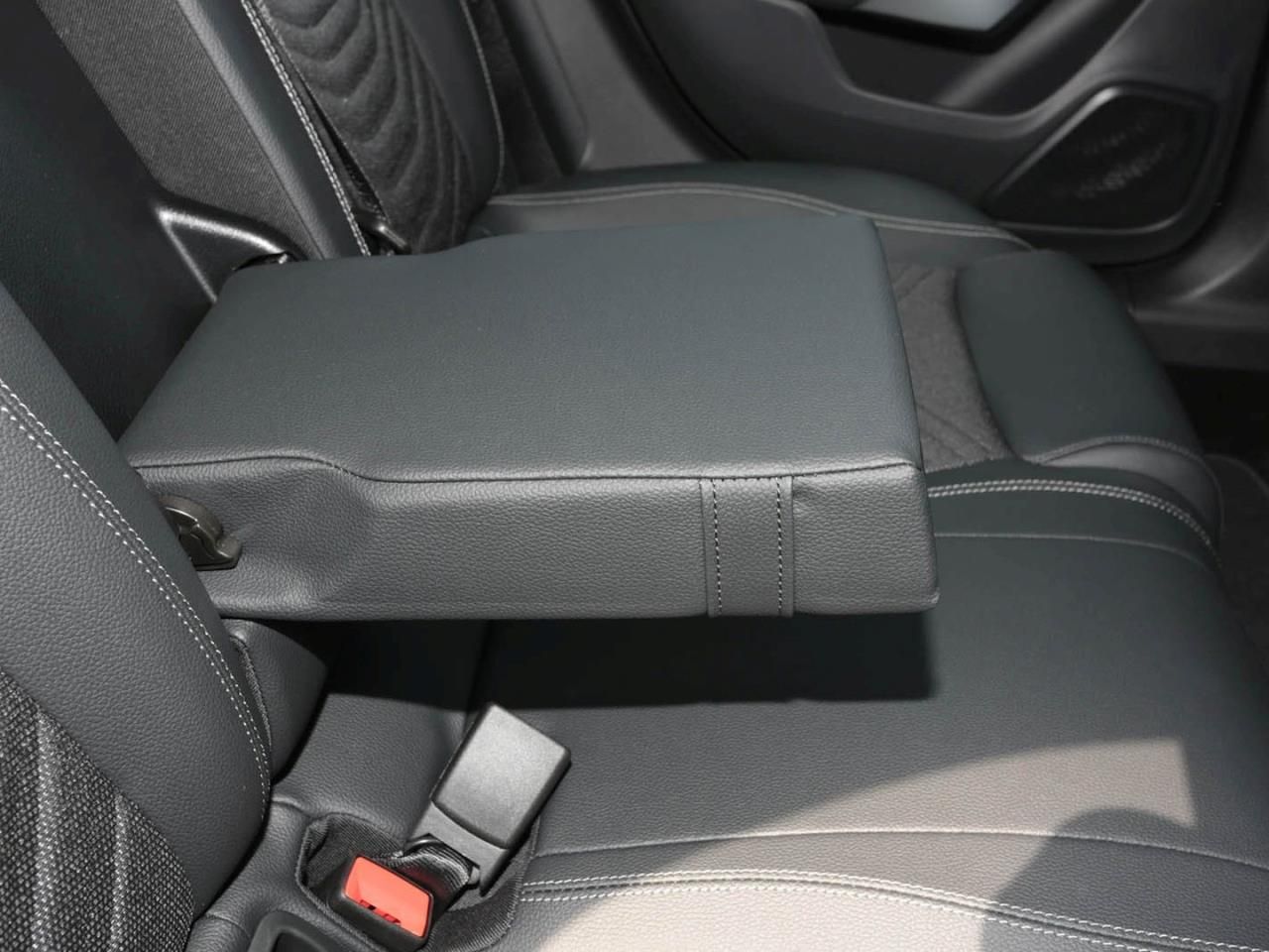 Mercedes-Benz A 200 Progressive Distronic Kamera Totwinkel foto 21
