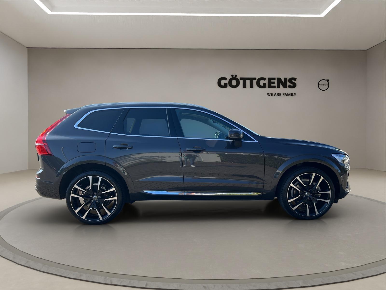 Volvo XC60 T8 AWD Ultimate Bright 22LM PANO NAVI LED