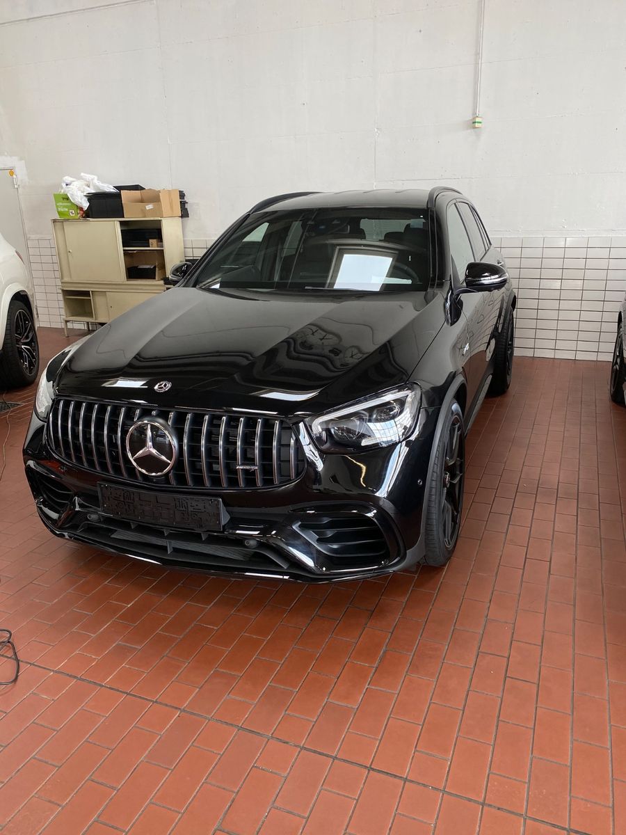 MERCEDES-BENZ GLC 63 AMG V8 Mercedes-AMG GLC 63 S 4MATIC+