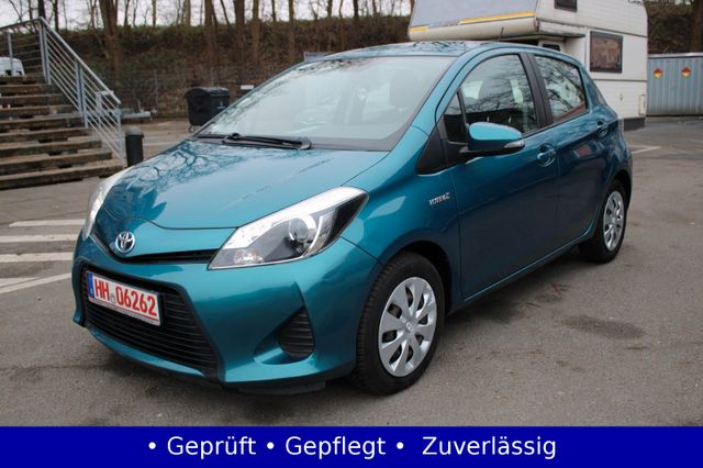 Toyota Yaris Hybrid Life "2.HAND -SCHECKHEFT"