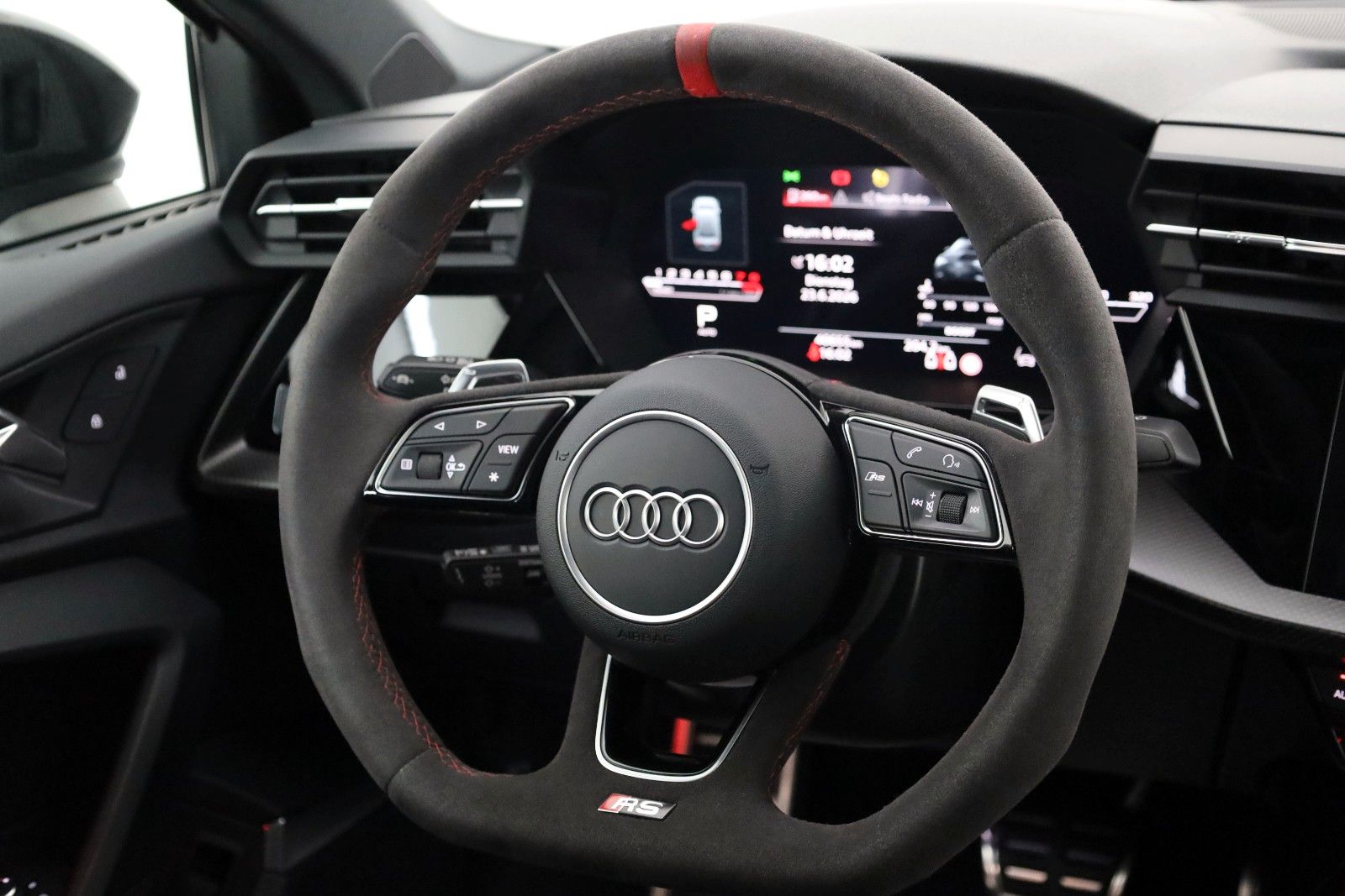 Fahrzeugabbildung Audi RS3 Lim. , RS-Designpaket, HUD,Panorama,Matrix