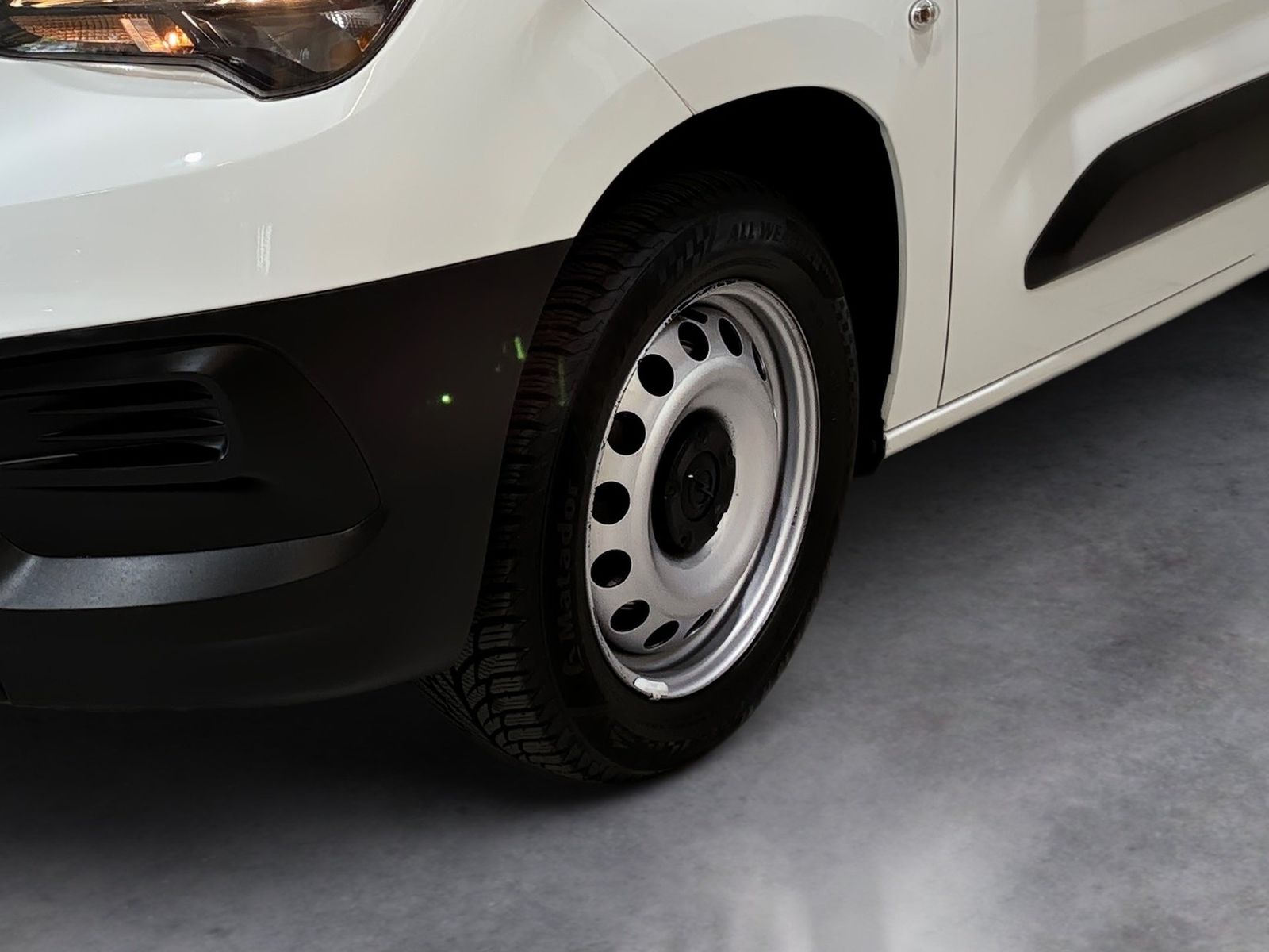 Fahrzeugabbildung Opel Combo E Cargo 1.5 D NLast XL PDC,Klima,XL
