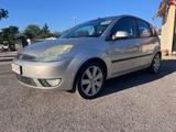 Ford Fiesta 1.2 16V 5p. Ghia - Ford Fiesta aus 2005: Ghia
