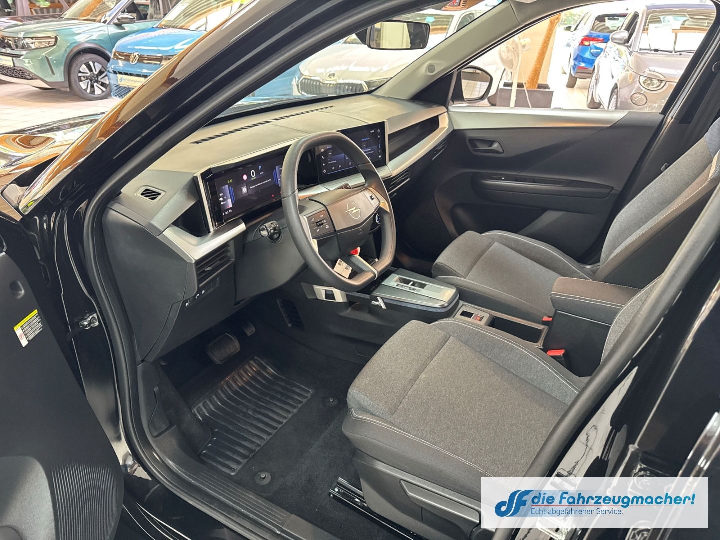 Fahrzeugabbildung Opel Frontera Electric Edition 83 kW Digitales Cockpi