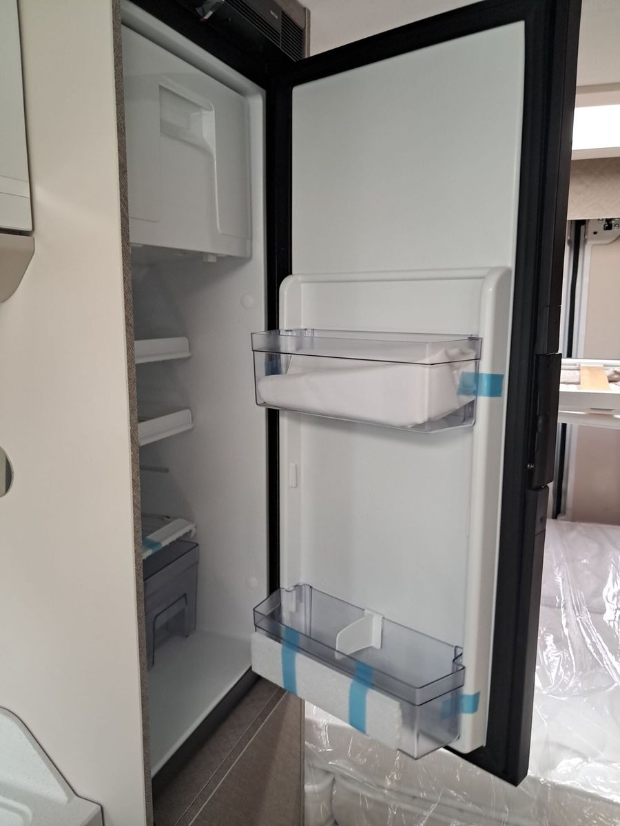 Fahrzeugabbildung Karmann Davis Lifestyle DA 591 LS Panoramadachfenster