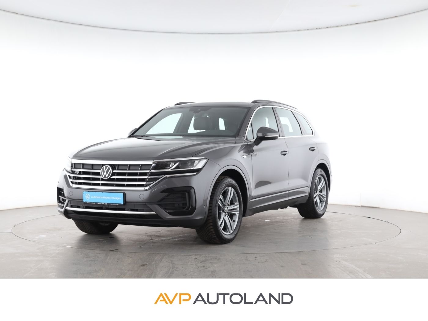 Volkswagen Touareg 3.0 TDI 4MOTION R-Line | PANO | AHK |
