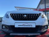 Peugeot 2008 PURETECH 110 STOP&START EAT6*Panorama* - Peugeot: 1.6