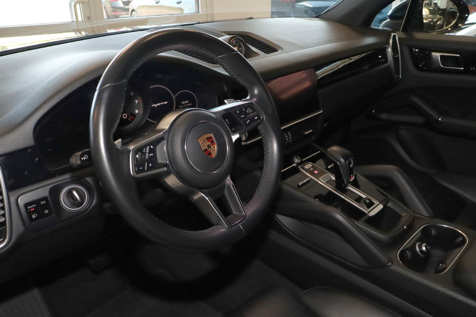 Fahrzeugabbildung Porsche Cayenne V6 Luftfederung, ACC, Keyless, DAB, LED