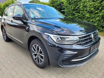 Volkswagen Tiguan - 7