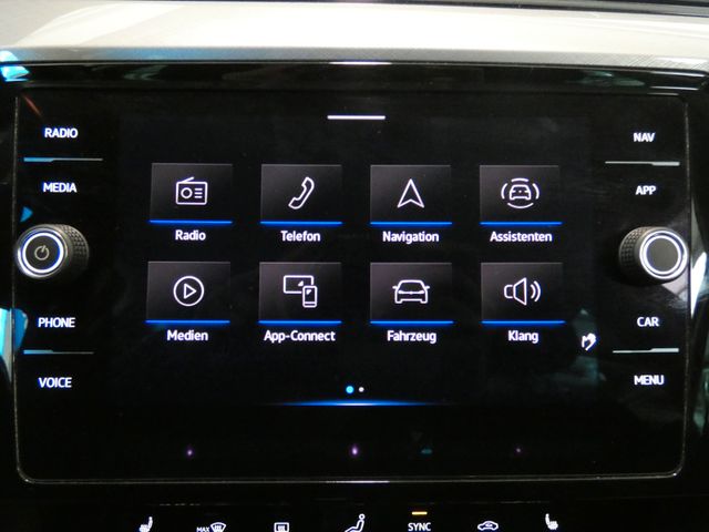 Passat Variant 1.5 TSI Business AHK ACC SHZ LED