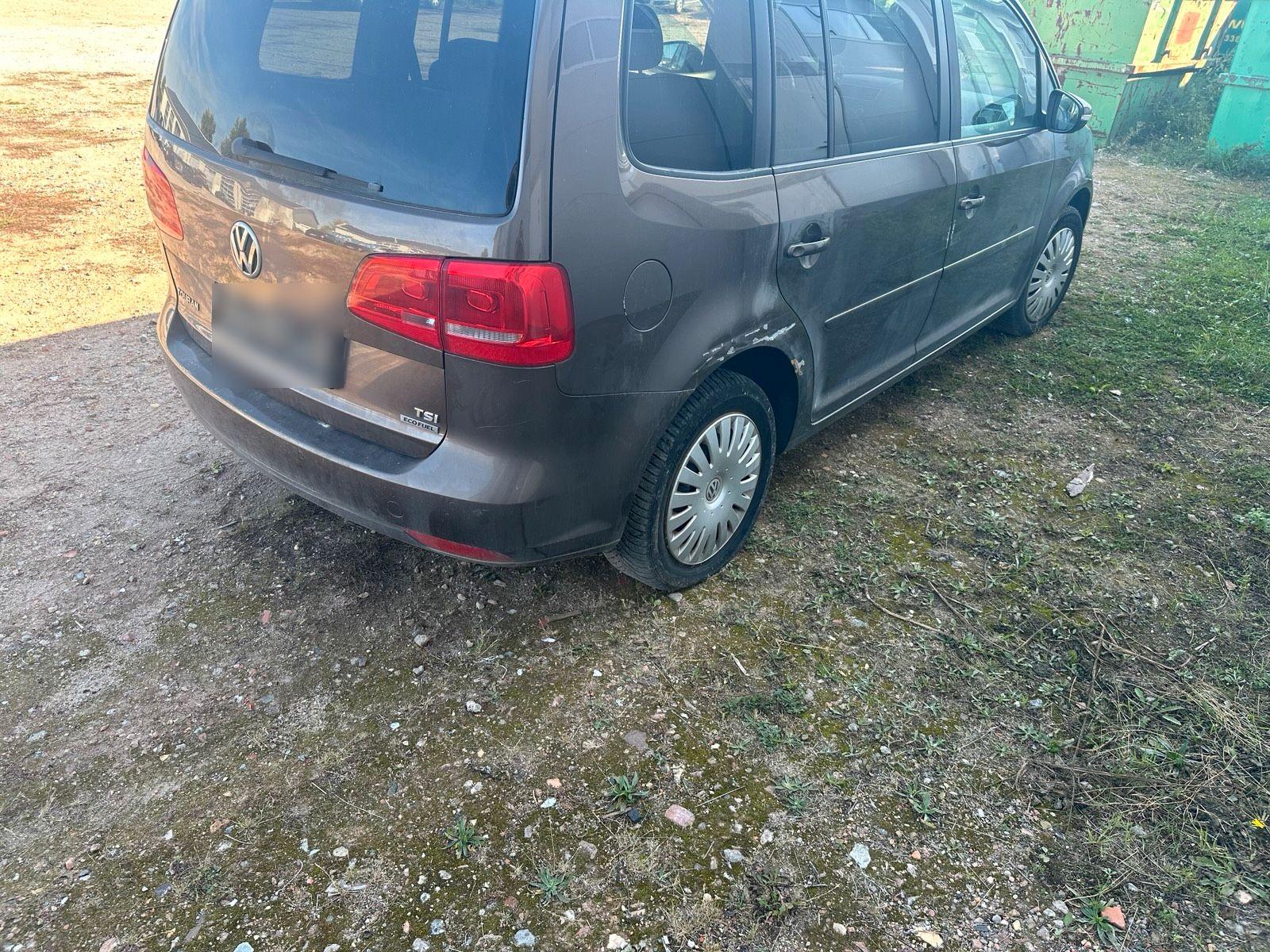 Volkswagen Touran 2011 — photo 5