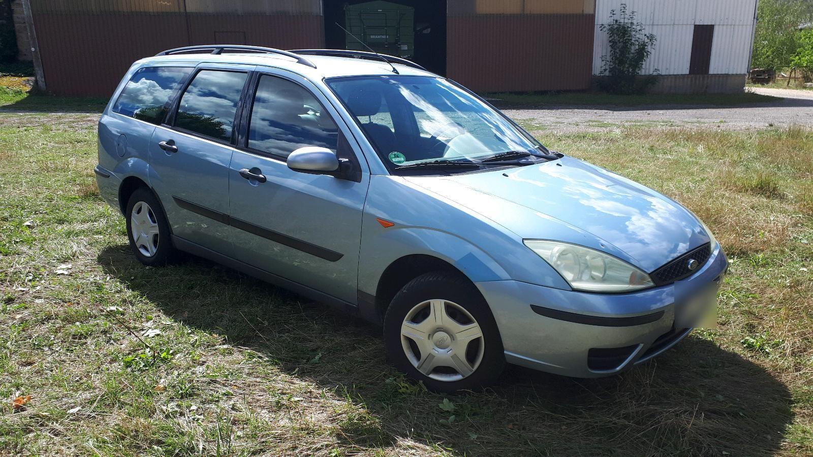 Ford Focus 2004 — engine 116 HP (85kW)