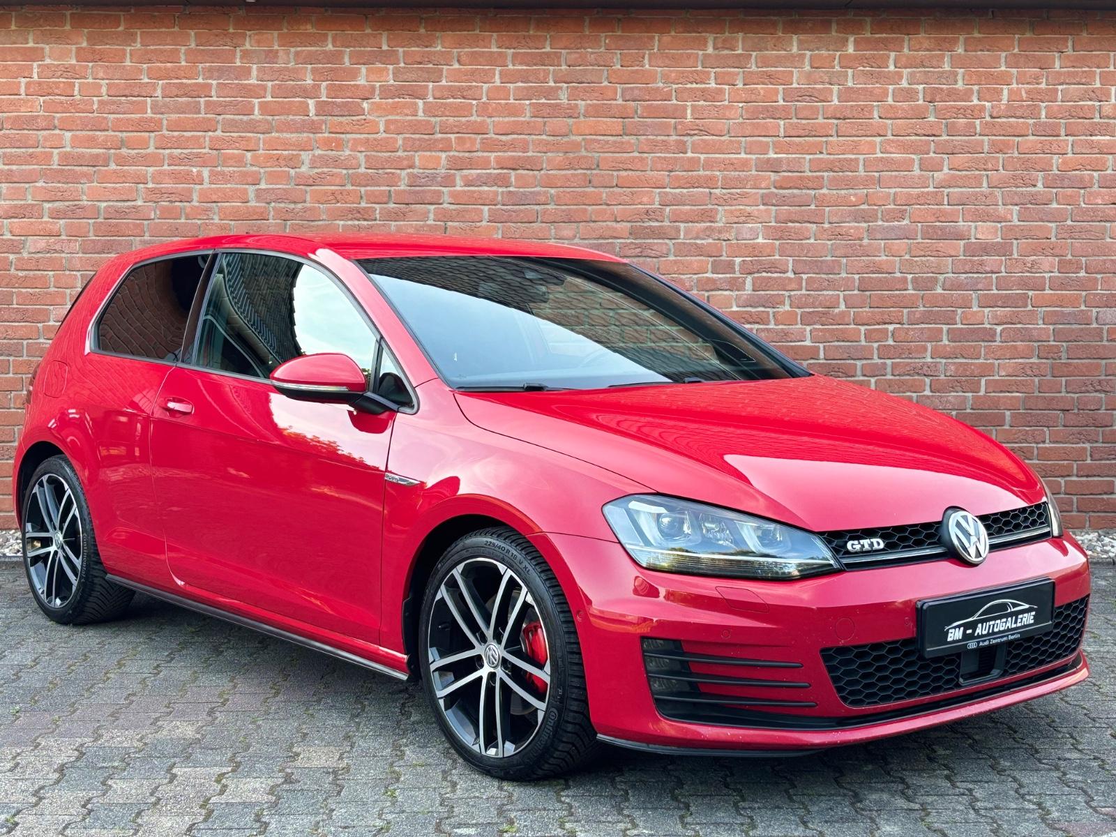 Volkswagen Golf VII Lim. GTD BMT*/DSG/Kamera/DCC/Driving Mo