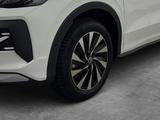 Volkswagen T-Roc Life Navi ACC LaneAssist LED Technikpaket+ - VW T-Roc in Mannheim