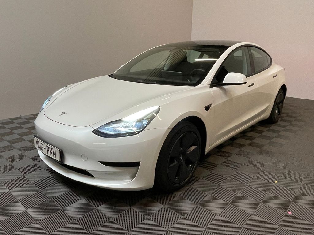 Image of Tesla Model 3