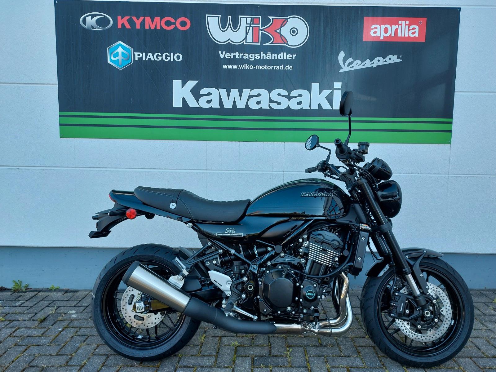 Kawasaki Z900RS Black Ball Edition