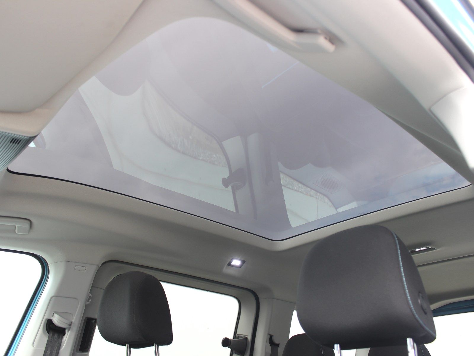 Fahrzeugabbildung Ford Grand Tourneo Connect Active 2,0 EcoBlue