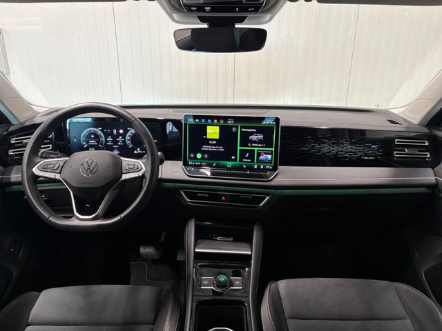Tiguan Elegance 2.0 TDI DSG ACC LED SHZ
