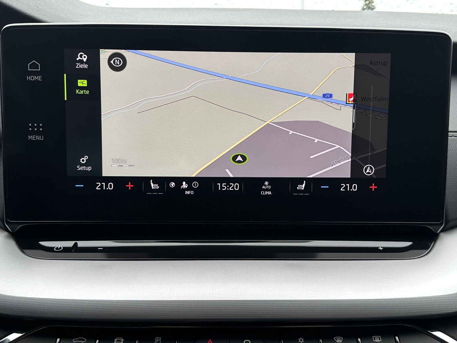 Fahrzeugabbildung SKODA Octavia Combi 2.0 TDI DSG Ambition NAV+LED+AHK