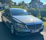 Mercedes-Benz E 220 d Autom. - WIDESCREEN  - Mercedes-Benz E 220 mit Diesel-Antrieb: Grau, Limousine