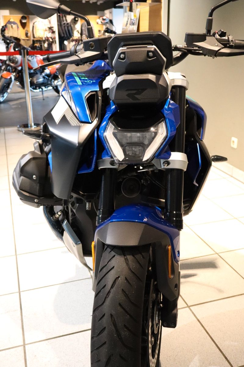 Fahrzeugabbildung BMW R1300R Style Exclusive