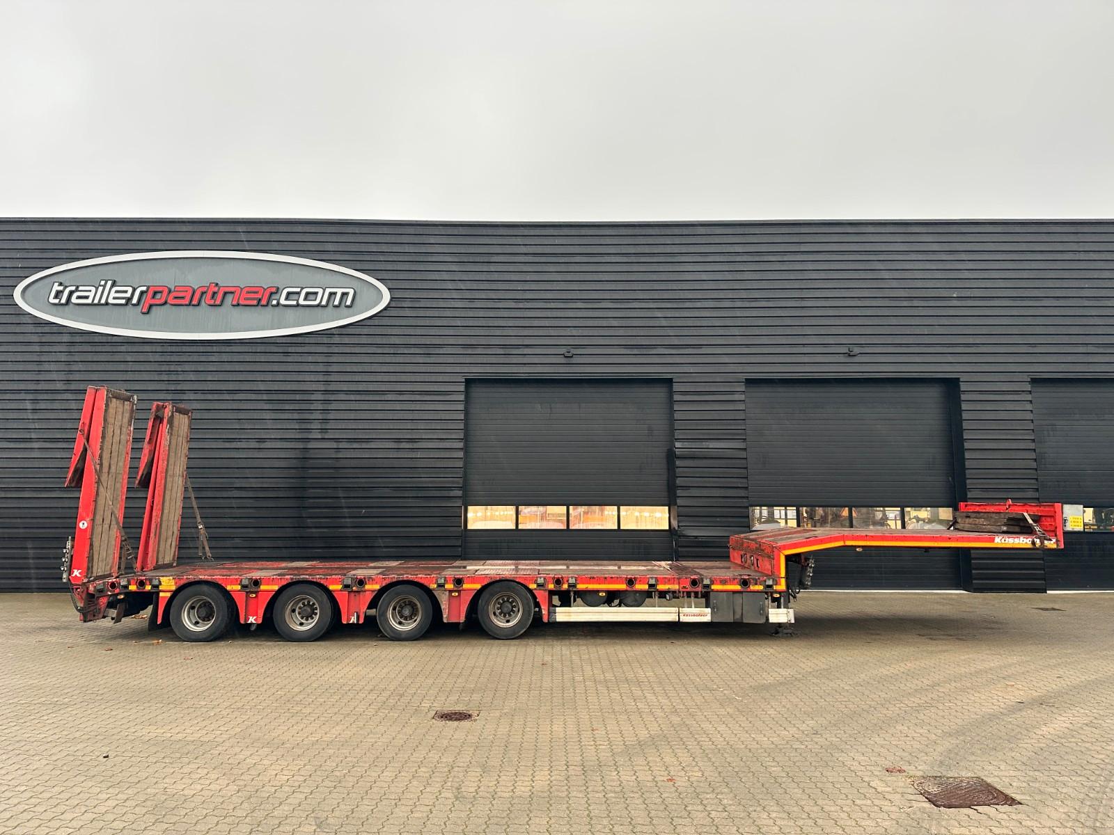 Kässbohrer 4 achs tieflader / ausziehbar