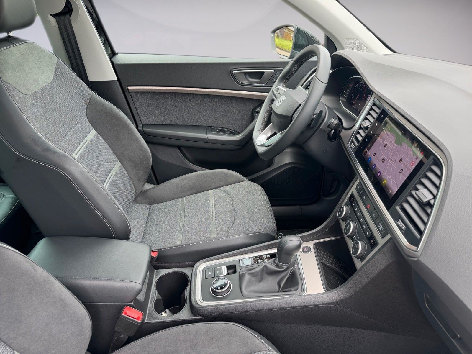 Fahrzeugabbildung SEAT Ateca Xperience 1.5 TSI
