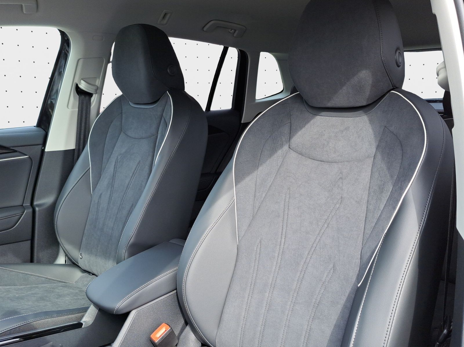 Volkswagen Tiguan - Bild 11