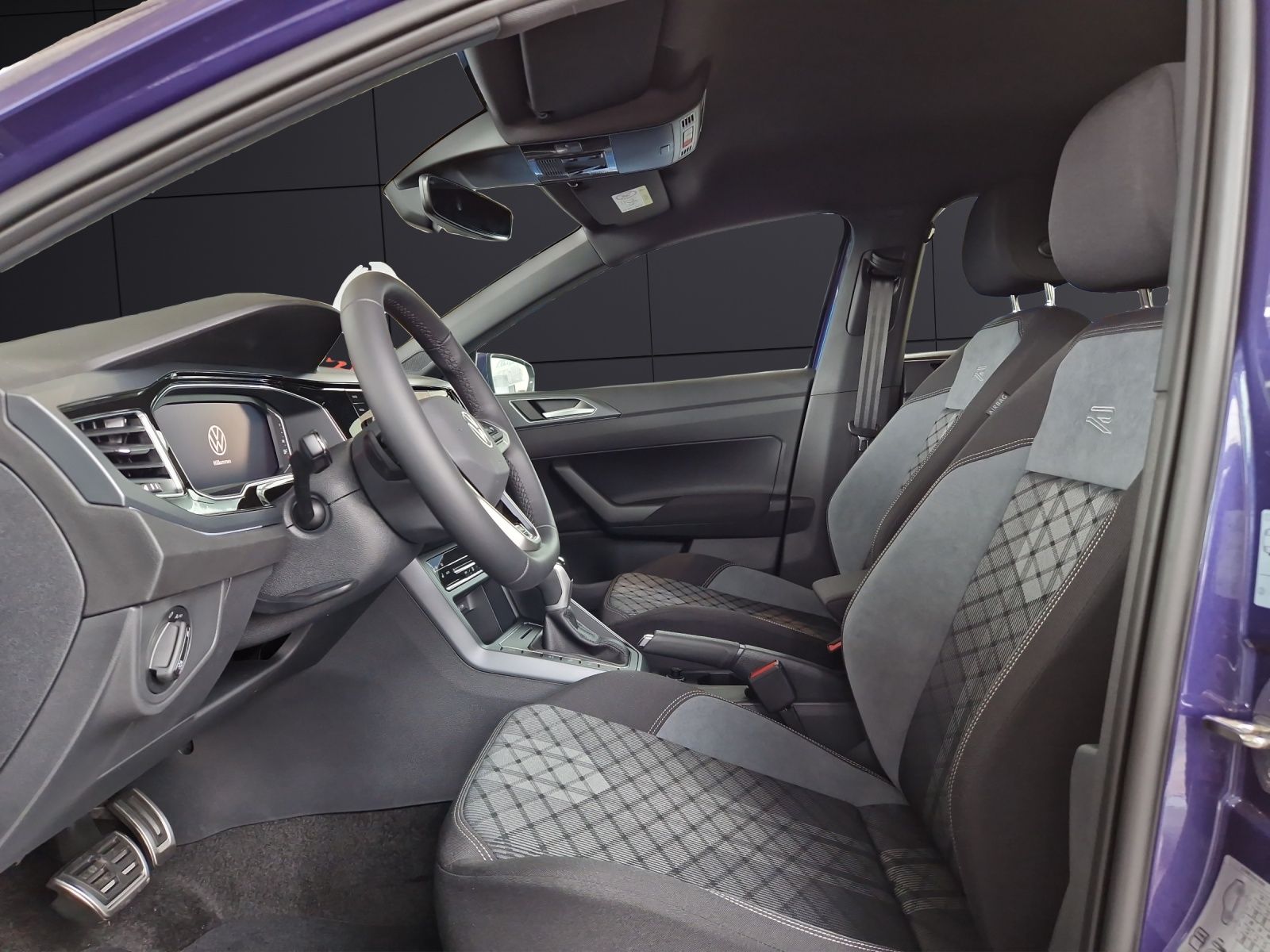 Fahrzeugabbildung Volkswagen Polo R-Line R-Line DSG Matrix ACC Kamera LED NAV