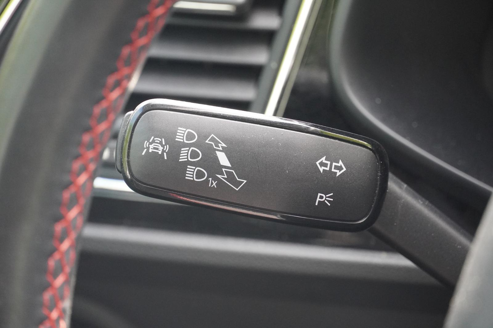 Seat Leon 1.4 TSI FR LED Navi Tempomat PDC Bluetooth
