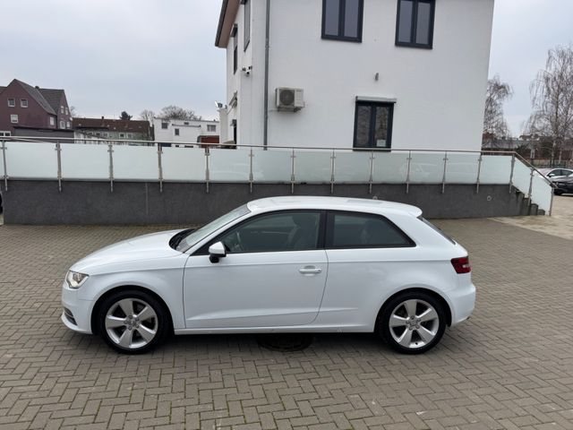 Audi A3 Ambition S Tronic*AUT/TEMP/SHZ/AC/