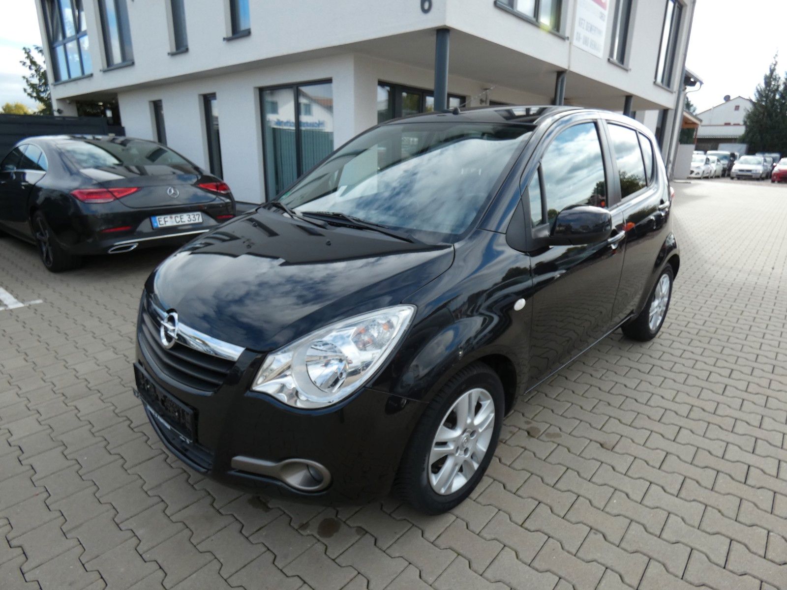 2012 Opel AGILA