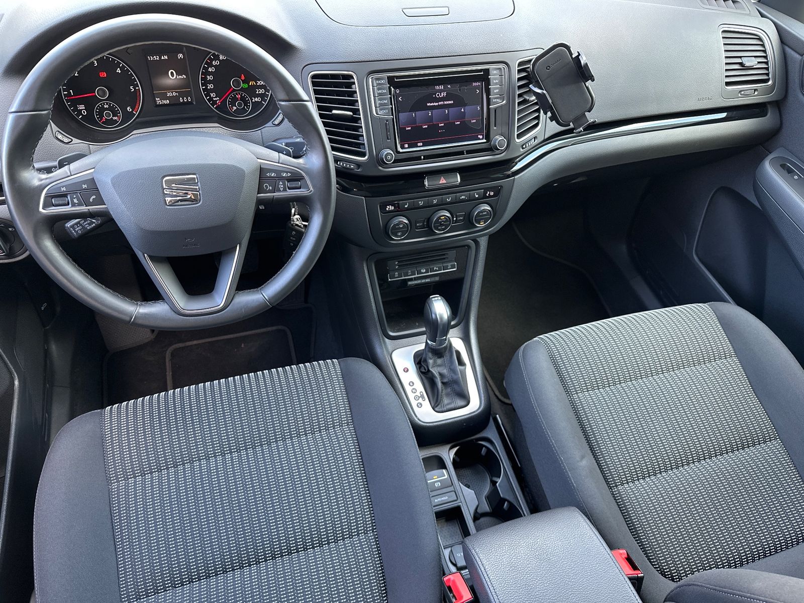 Fahrzeugabbildung SEAT Alhambra 2.0 TDI Stylance DSG NAV+KAMERA+SHZ